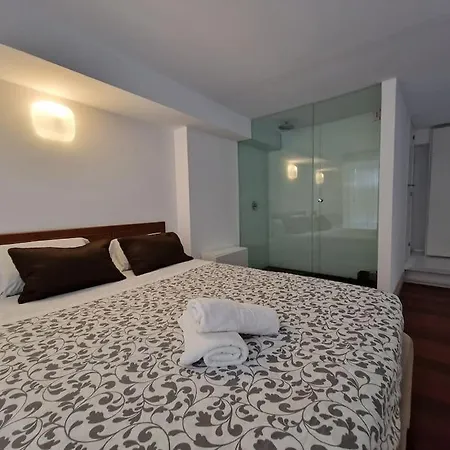 Exclusivo De Diseno Centro Matahacas Bajo Seville
